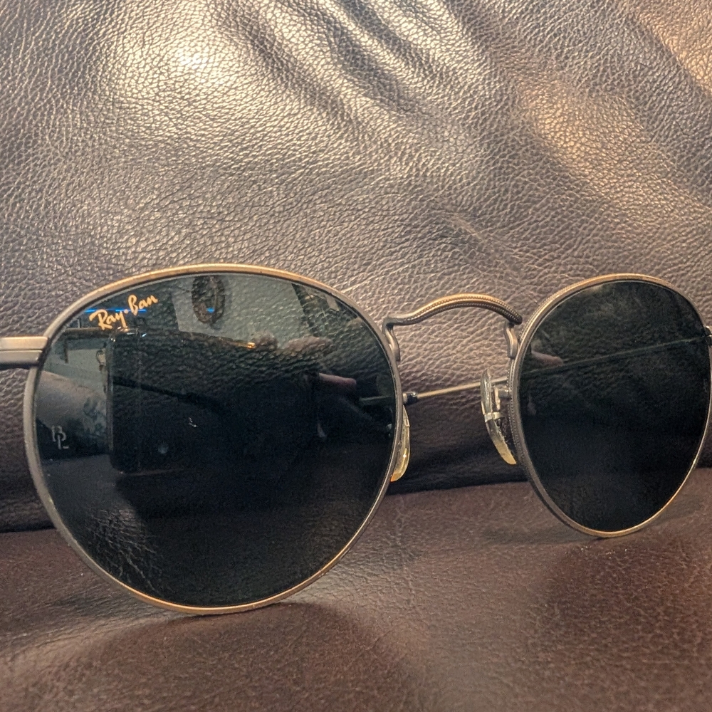 Ray-Ban Black Sunglasses